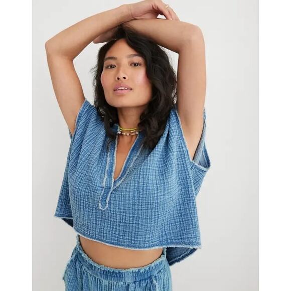Aerie Pool To Party Cropped Shirt Blue Small V Neck Sleeveless Lightweight - Picture 1 of 8